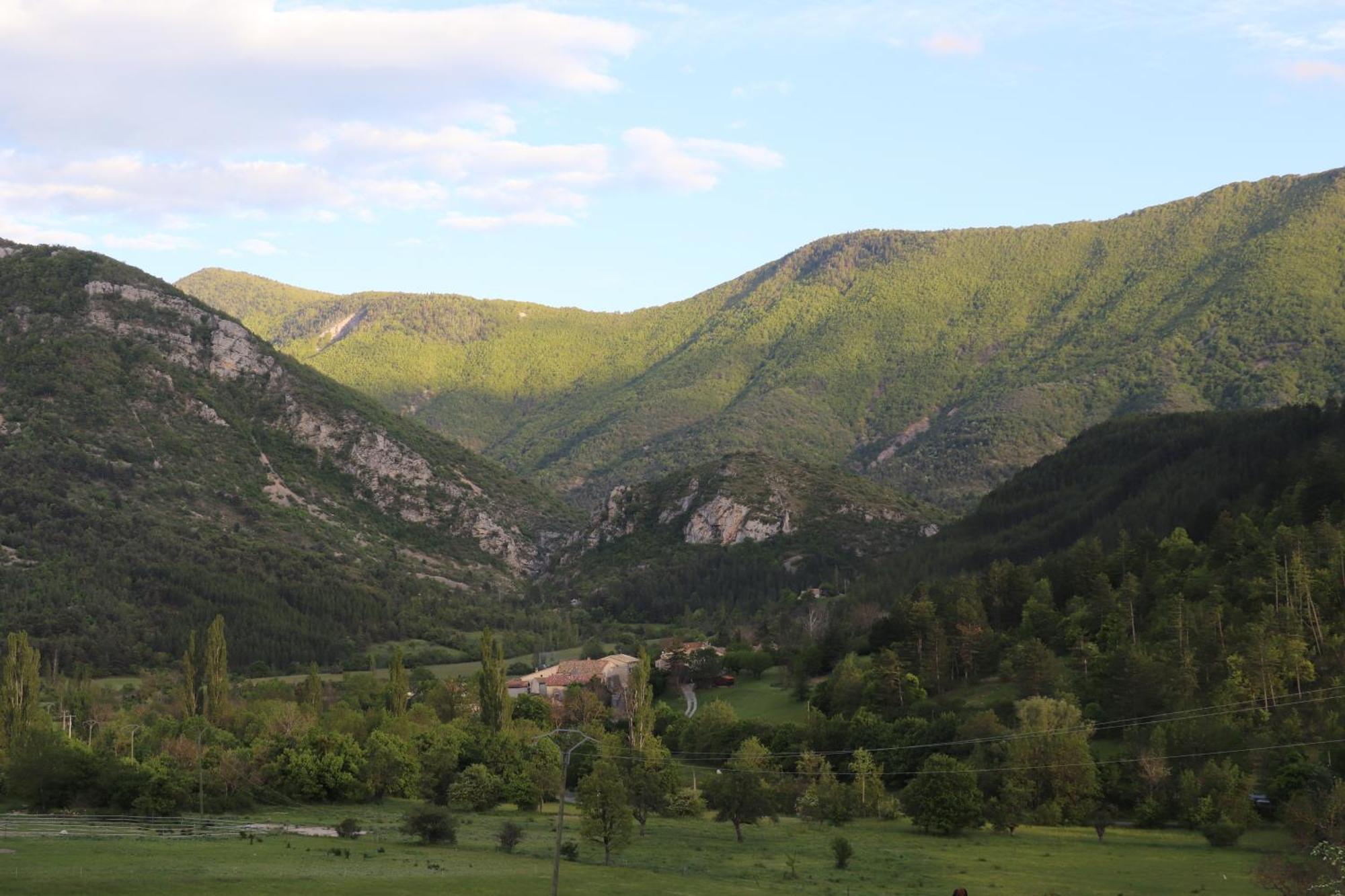 Gite En Haute Provence Montfroc Εξωτερικό φωτογραφία
